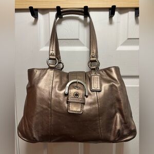 Coach Y2K M1159-F18751 SoHo Large Metallic Bronze Leather Buckle Flap Hobo EUC